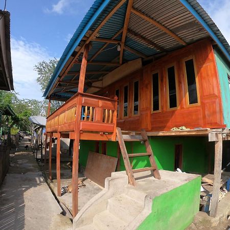 Jhuna Komodo Homestay Exterior foto